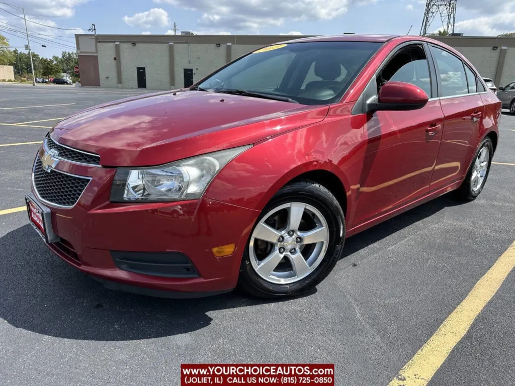 2013 Chevrolet Cruze 1LT for sale in Joliet, IL
