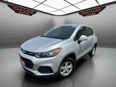 Silver 2017 Chevrolet Trax LS for sale in Joliet, IL