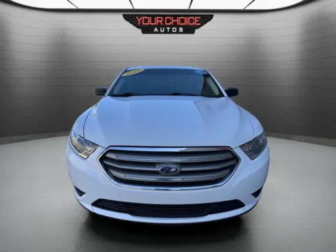 Photos of 2019 Ford Taurus SE for sale in Joliet, IL at Your Choice Autos - Joliet