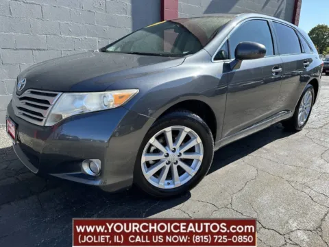 Gray 2009 Toyota Venza AWD 4cyl 4dr Crossover for sale in Joliet, IL