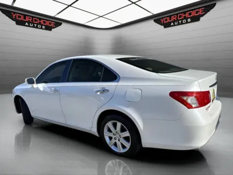 Another view of 2008 Lexus ES 350 Base 4dr Sedan for sale in Joliet, IL at Your Choice Autos - Joliet