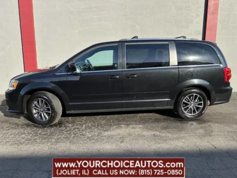 Photos of 2017 Dodge Grand Caravan SXT for sale in Joliet, IL at Your Choice Autos - Joliet