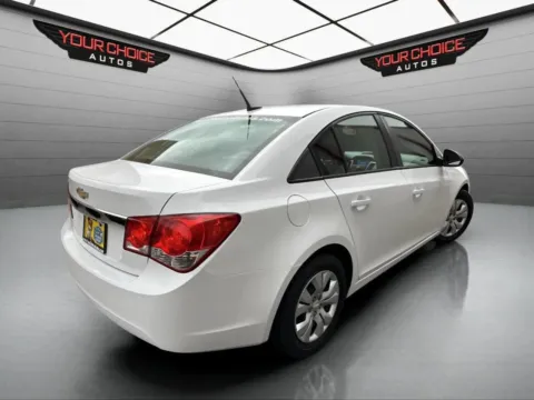 More photos of 2013 Chevrolet Cruze LS at Your Choice Autos - Joliet, IL