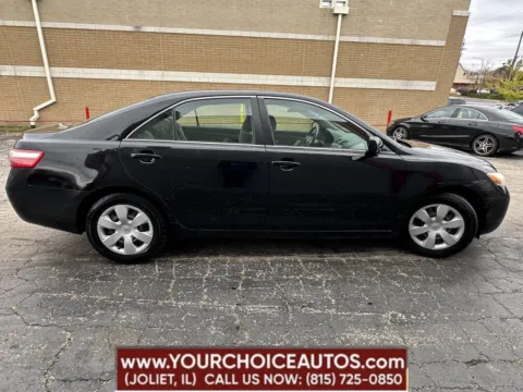 Another view of 2007 Toyota Camry LE 4dr Sedan (2.4L I4 5A) for sale in Joliet, IL at Your Choice Autos - Joliet