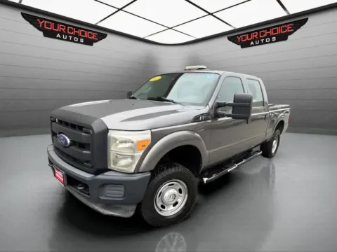 Gray 2012 Ford Super Duty F-250 SRW XLT 4x4 4dr Crew Cab 6.8 ft. SB Pickup for sale in Joliet, IL