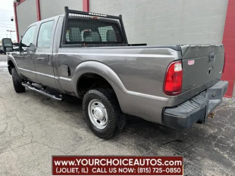 Another view of 2012 Ford Super Duty F-250 SRW XLT 4x4 4dr Crew Cab 6.8 ft. SB Pickup for sale in Joliet, IL at Your Choice Autos - Joliet