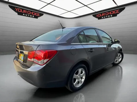 More photos of 2011 Chevrolet Cruze LT w/2LT at Your Choice Autos - Joliet, IL