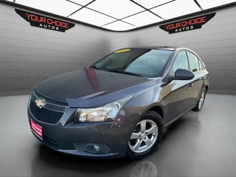 Gray 2011 Chevrolet Cruze LT w/2LT for sale in Joliet, IL