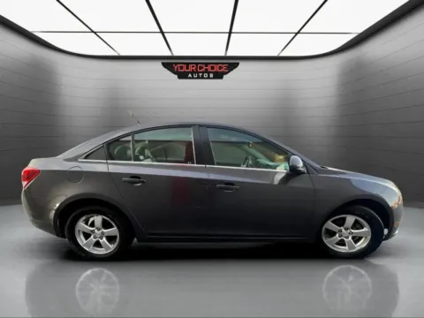 More photos of 2011 Chevrolet Cruze LT w/2LT at Your Choice Autos - Joliet, IL