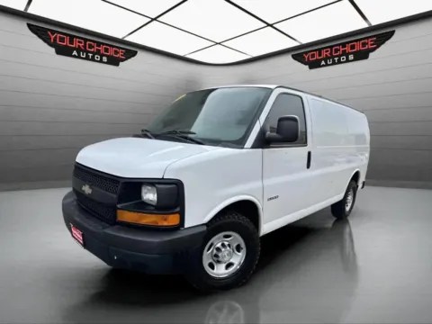 White 2016 Chevrolet Express Cargo Van 2500 3dr Cargo Van w/1WT for sale in Joliet, IL