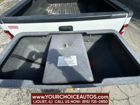 More photos of 2010 Ford Super Duty F-250 SRW XL 4x4 2dr Regular Cab 8 ft. LB Pickup at Your Choice Autos - Joliet, IL