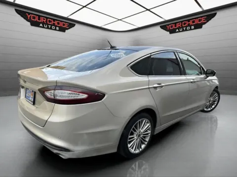 More photos of 2015 Ford Fusion SE at Your Choice Autos - Joliet, IL