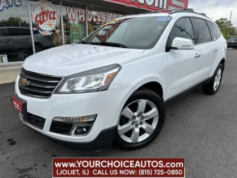 White 2016 Chevrolet Traverse LT for sale in Joliet, IL