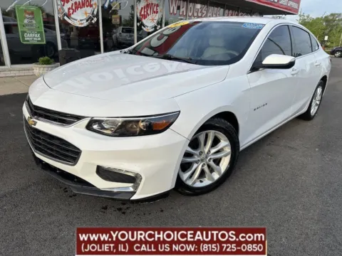 White 2018 Chevrolet Malibu LT for sale in Joliet, IL