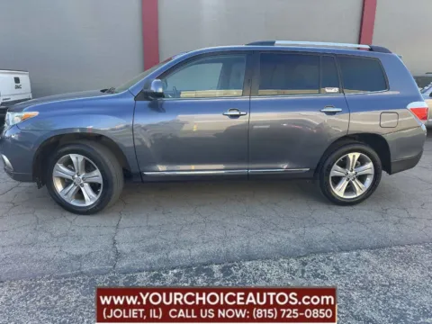 Photos of 2013 Toyota Highlander Limited for sale in Joliet, IL at Your Choice Autos - Joliet