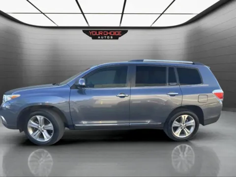 Photos of 2013 Toyota Highlander Limited for sale in Joliet, IL at Your Choice Autos - Joliet