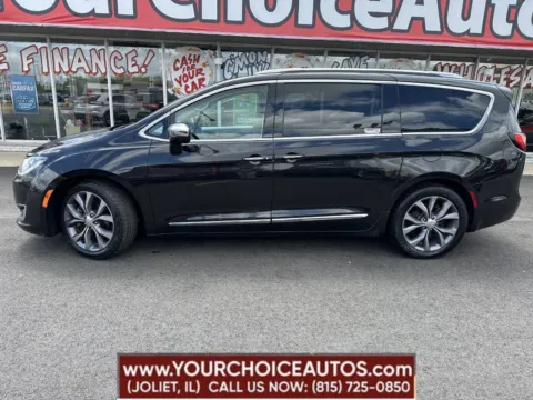 Photos of 2018 Chrysler Pacifica Limited for sale in Joliet, IL at Your Choice Autos - Joliet