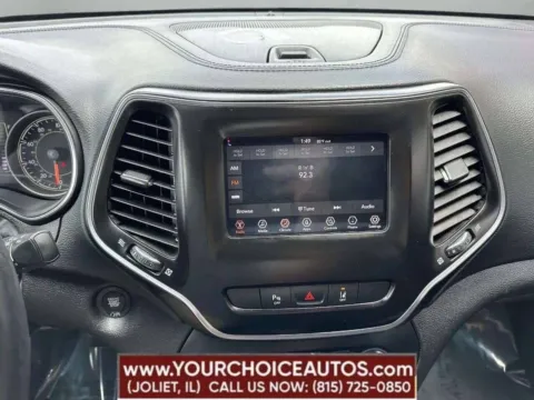 More photos of 2021 Jeep Cherokee Altitude at Your Choice Autos - Joliet, IL