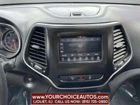 More photos of 2021 Jeep Cherokee Altitude at Your Choice Autos - Joliet, IL