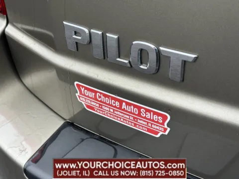 More photos of 2011 Honda Pilot LX at Your Choice Autos - Joliet, IL