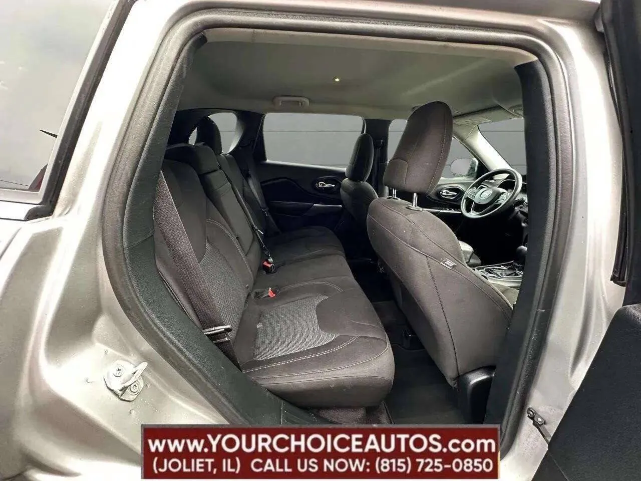 2019 Jeep Cherokee Latitude - Photo 20