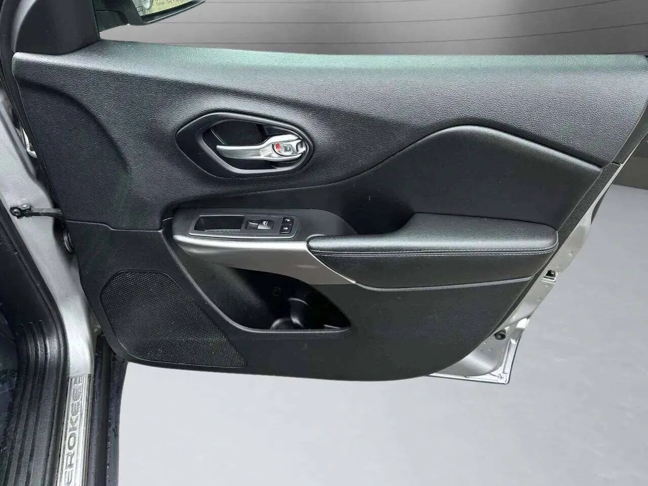 2019 Jeep Cherokee Latitude - Photo 37