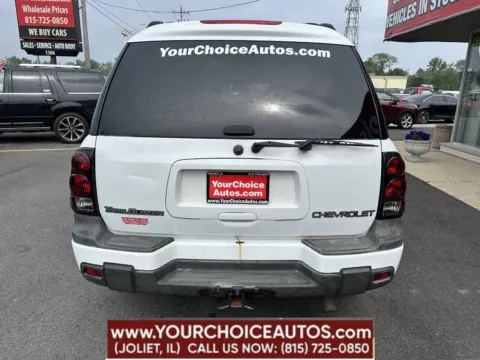 More photos of 2004 Chevrolet TrailBlazer EXT LS at Your Choice Autos - Joliet, IL
