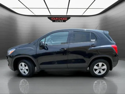 Photos of 2020 Chevrolet Trax LS for sale in Joliet, IL at Your Choice Autos - Joliet