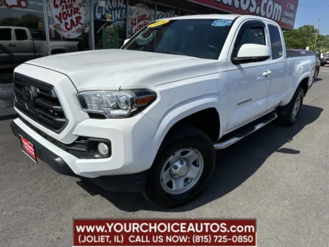 White 2018 Toyota Tacoma SR5 4x4 4dr Access Cab 6.1 ft LB for sale in Joliet, IL