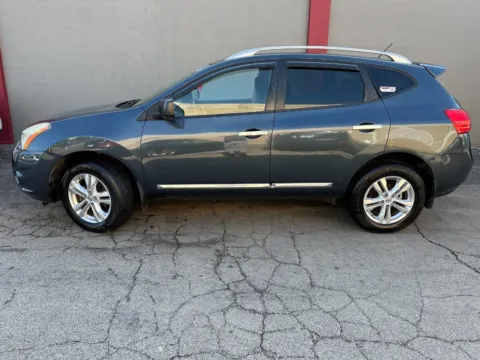 Photos of 2015 Nissan Rogue Select S for sale in Joliet, IL at Your Choice Autos - Joliet