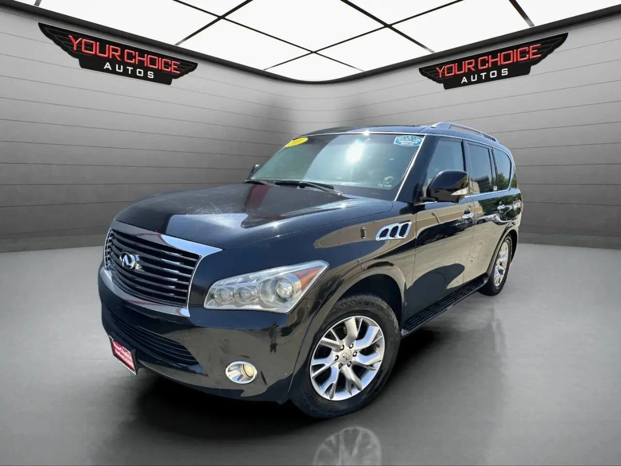 Black 2011 INFINITI QX56 8-passenger for sale in Joliet, IL