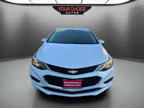 Photos of 2018 Chevrolet Cruze LT for sale in Joliet, IL at Your Choice Autos - Joliet