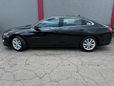 Photos of 2019 Chevrolet Malibu LT for sale in Joliet, IL at Your Choice Autos - Joliet