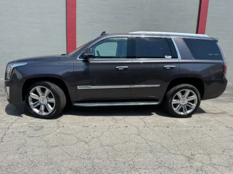 Photos of 2017 Cadillac Escalade Luxury for sale in Joliet, IL at Your Choice Autos - Joliet