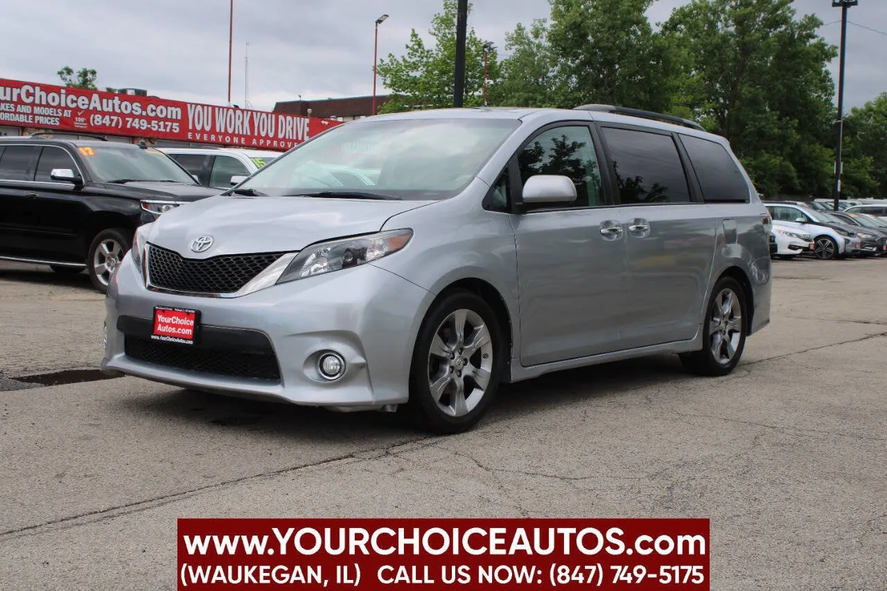 2014 Toyota Sienna SE for sale in Joliet, IL