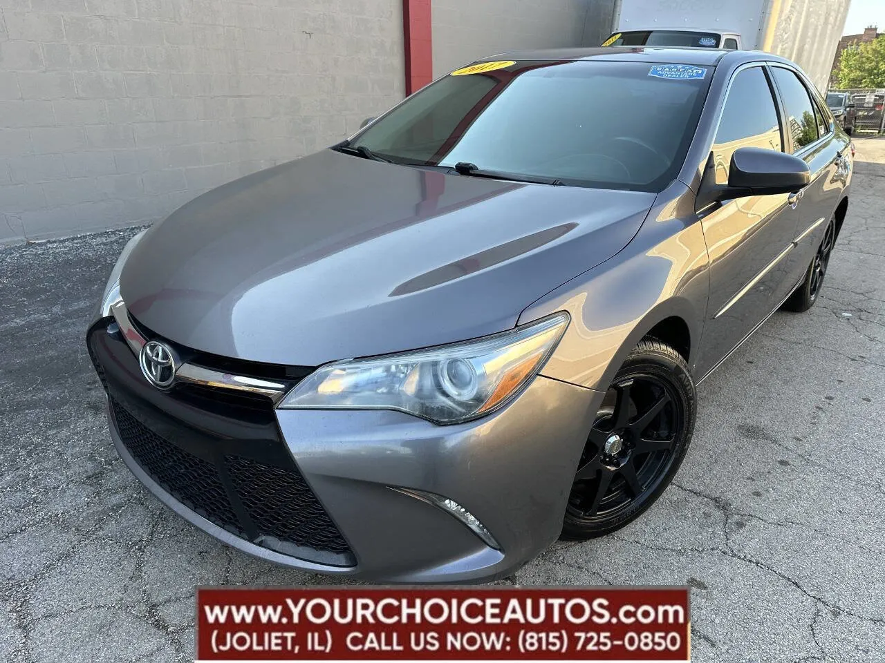 2017 Toyota Camry SE 4dr Sedan for sale in Joliet, IL
