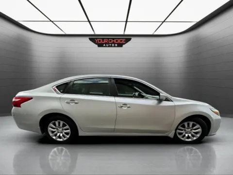 More photos of 2016 Nissan Altima 2.5 S at Your Choice Autos - Joliet, IL