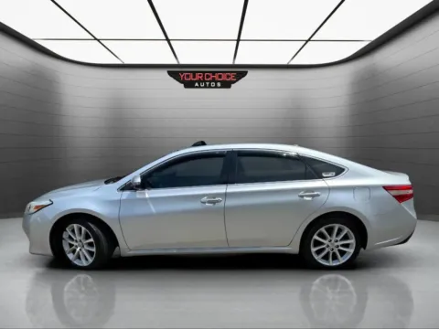 Photos of 2013 Toyota Avalon XLE 4dr Sedan for sale in Joliet, IL at Your Choice Autos - Joliet