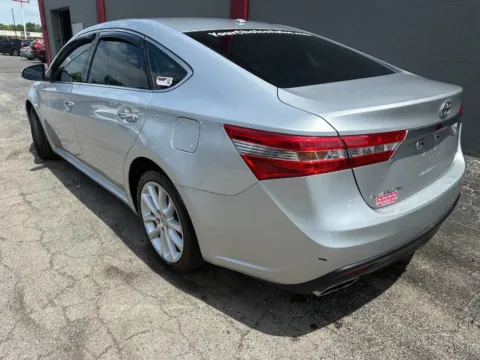 Another view of 2013 Toyota Avalon XLE 4dr Sedan for sale in Joliet, IL at Your Choice Autos - Joliet