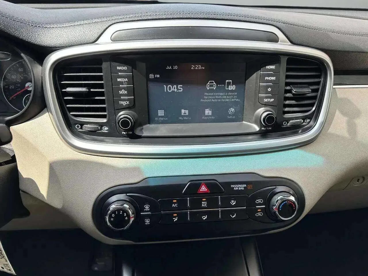 2020 Kia Sorento LX - Photo 46