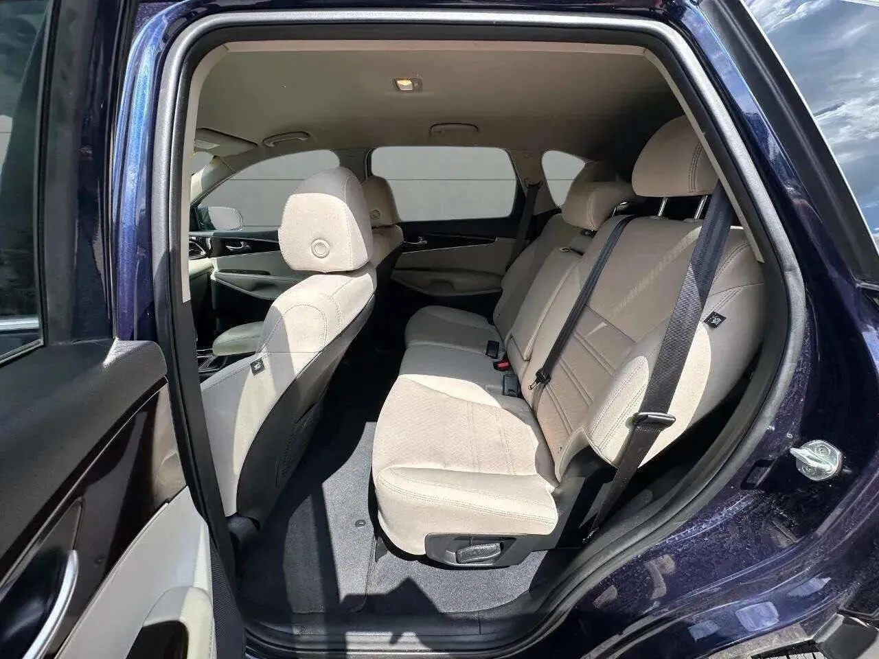 2020 Kia Sorento LX - Photo 40