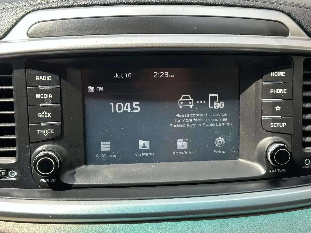 2020 Kia Sorento LX - Photo 13