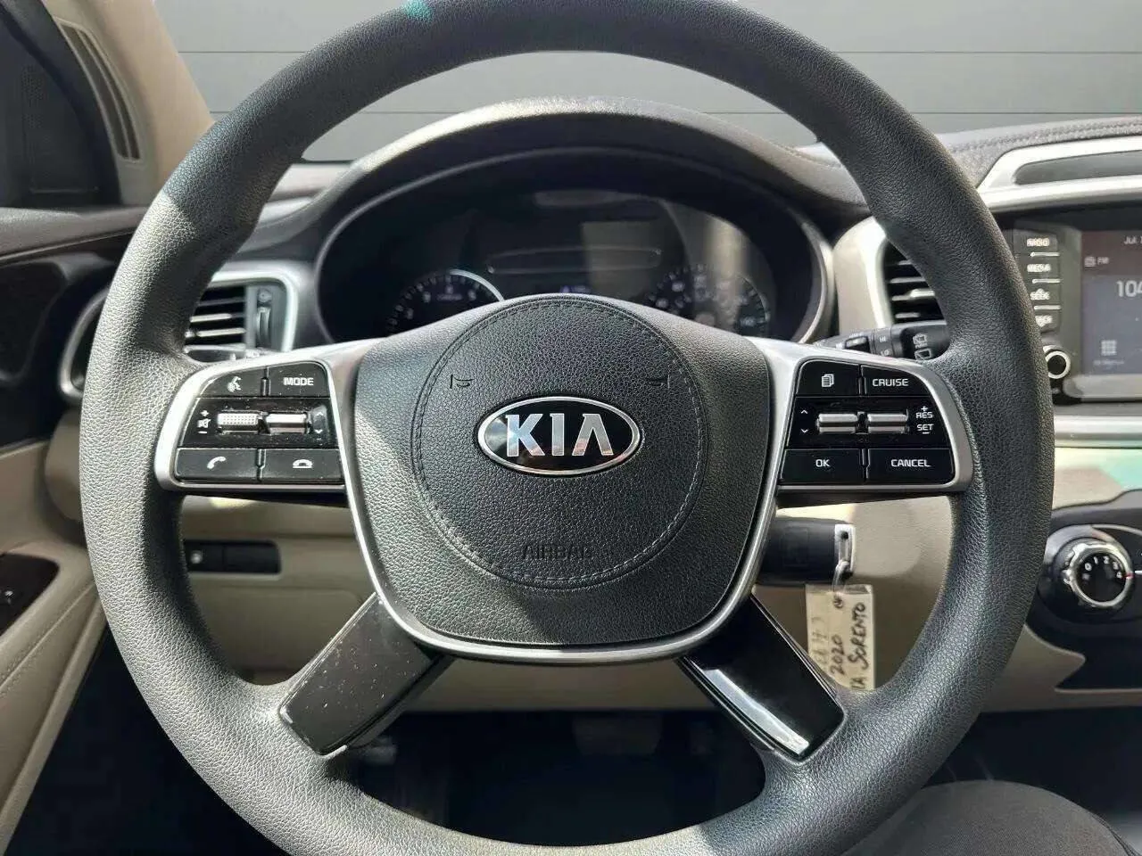 2020 Kia Sorento LX - Photo 44