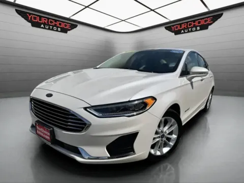 White 2019 Ford Fusion Hybrid SEL for sale in Joliet, IL
