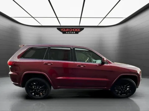 More photos of 2018 Jeep Grand Cherokee Altitude at Your Choice Autos - Joliet, IL