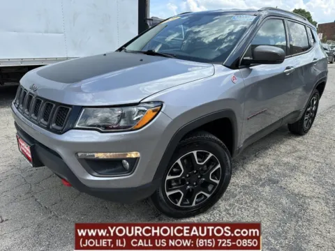 Silver 2021 Jeep Compass Trailhawk for sale in Joliet, IL