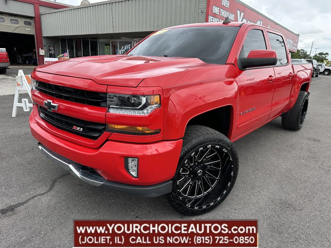 Red 2018 Chevrolet Silverado 1500 LT for sale in Joliet, IL