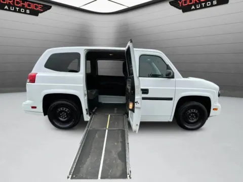 White 2016 VPG MV-1 HANDICAP WHEELCHAIR / MOBILITY VAN WITH RAMP for sale in Joliet, IL