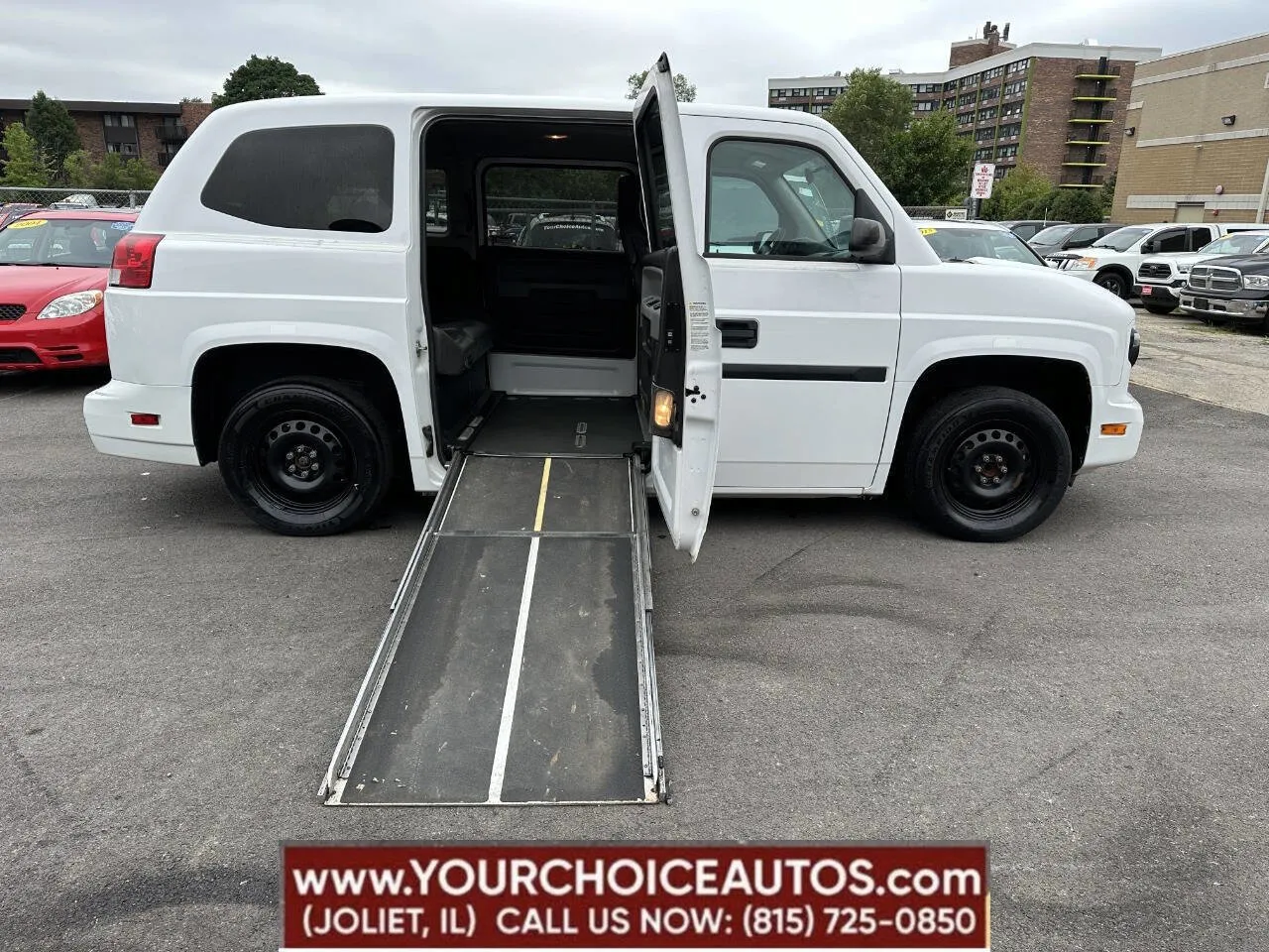 White 2016 VPG MV-1 HANDICAP WHEELCHAIR / MOBILITY VAN WITH RAMP for sale in Joliet, IL