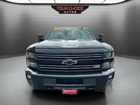 Photos of 2018 Chevrolet Silverado 2500HD LT for sale in Joliet, IL at Your Choice Autos - Joliet